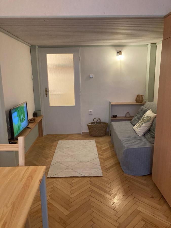 Apartment Jana Masaryka Πράγα Εξωτερικό φωτογραφία