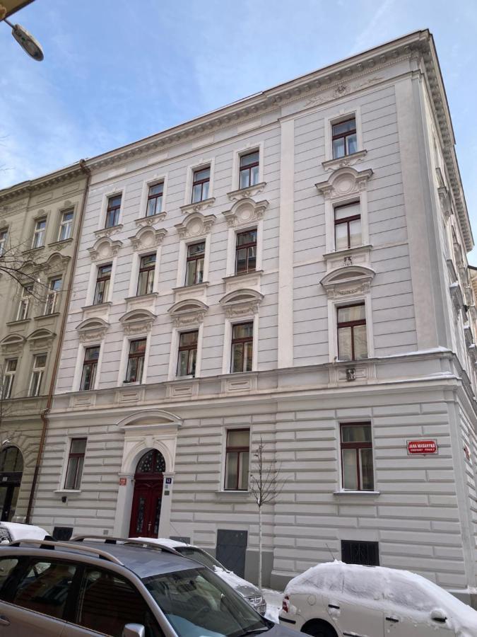 Apartment Jana Masaryka Πράγα Εξωτερικό φωτογραφία