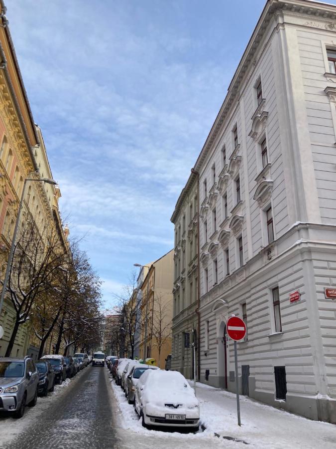 Apartment Jana Masaryka Πράγα Εξωτερικό φωτογραφία